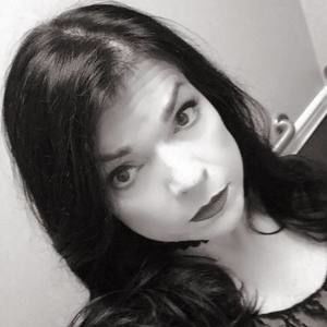 Meet your Posher, Gina